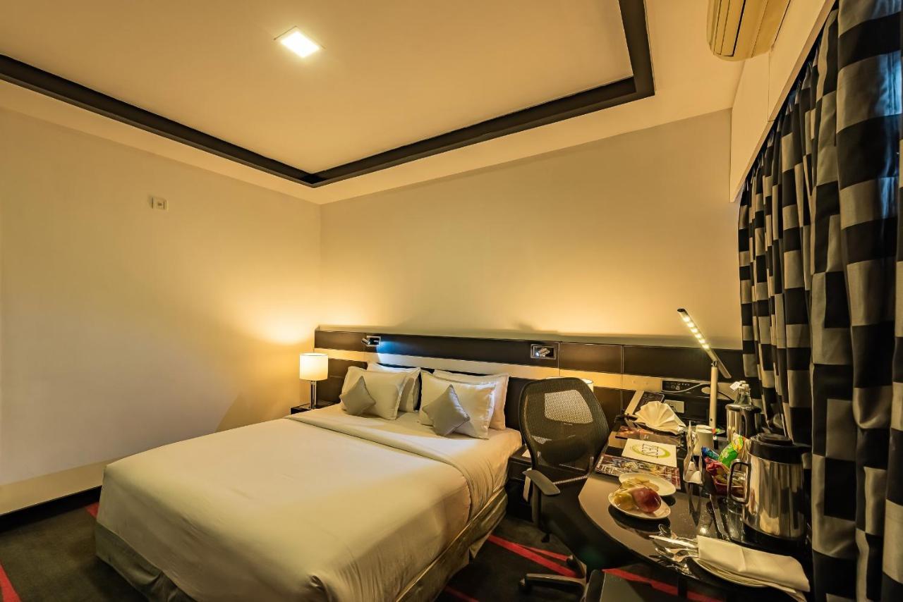 The Pearl Otel Hassan Dış mekan fotoğraf